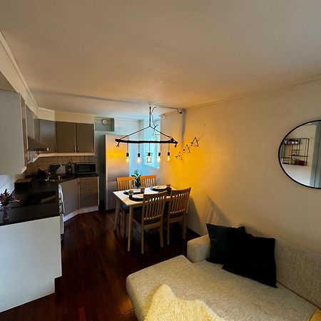 Central, 2 Bedroom, Free Parking Tromsø Esterno foto
